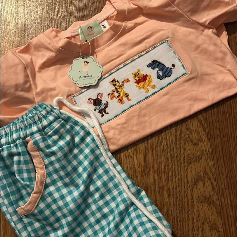 Pooh and Friends Smocked Set